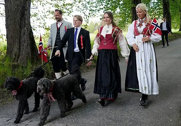 Crown Prince Haakon, Crown Princess Mette-Marit, Princess Ingrid Alexandra and Prince Sverre Magnus