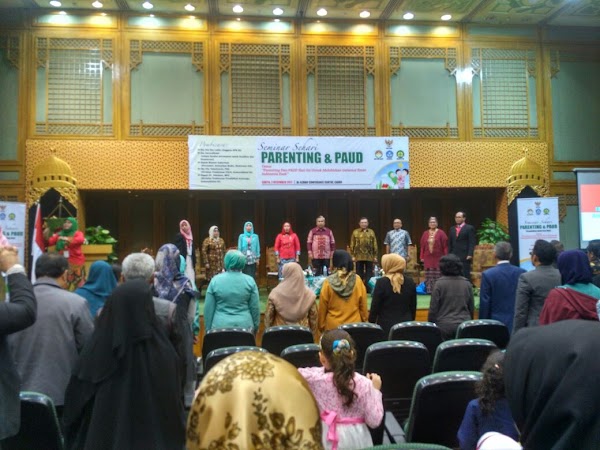 Seminar Sehari Parenting dan PAUD Hadirkan Pembicara Kawakan dari Indonesia Seminar Sehari Parenting dan PAUD Hadirkan Pembicara Kawakan dari Indonesia