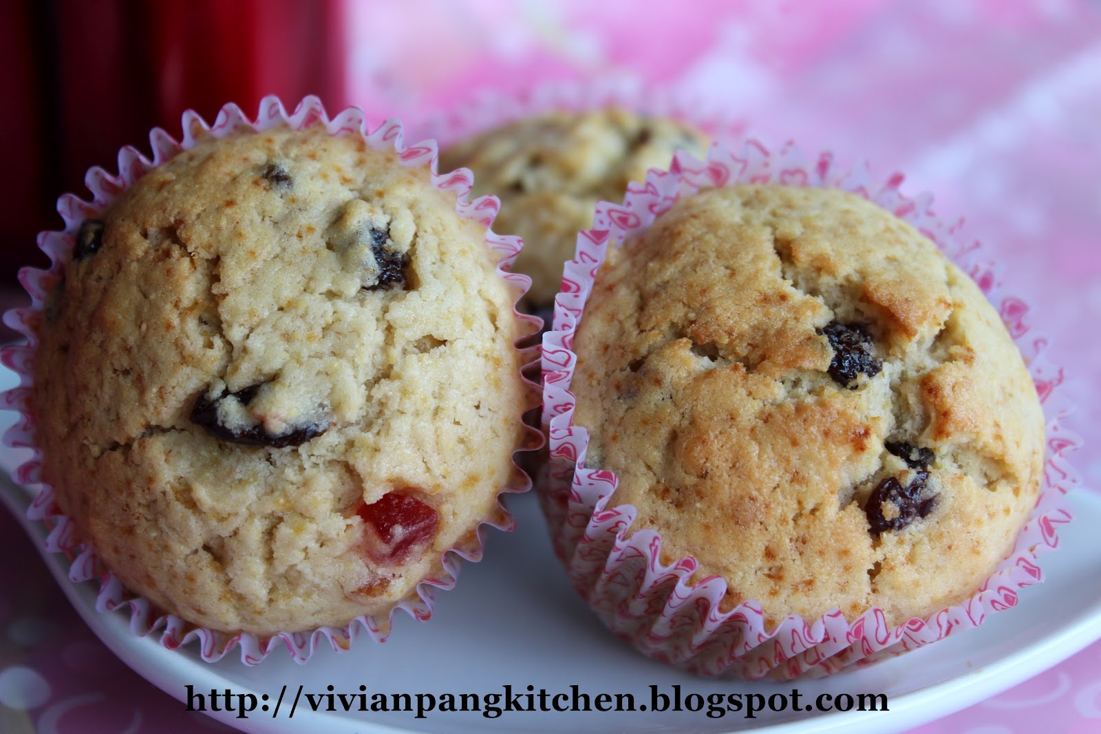 Vivian Pang Kitchen: Mixed Fruits Muffins