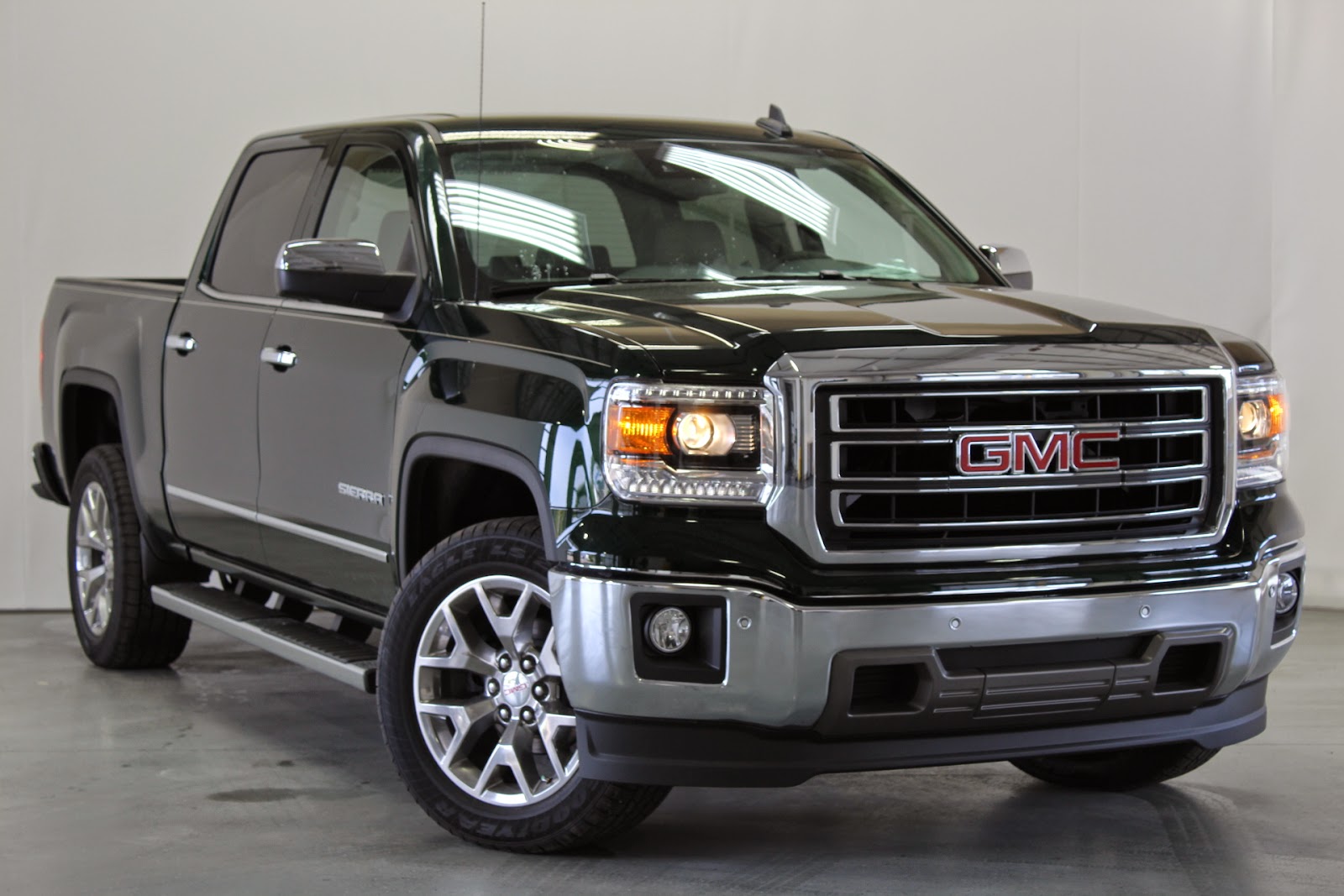My Automotive Blog 2017 Gmc Sierra 1500 Review Full Size Pickup On 2017 Gmc Sierra 1500 Review Full Size Pickup On The Market In A Variety Of Cab With Decent Rating Crash Test Safety