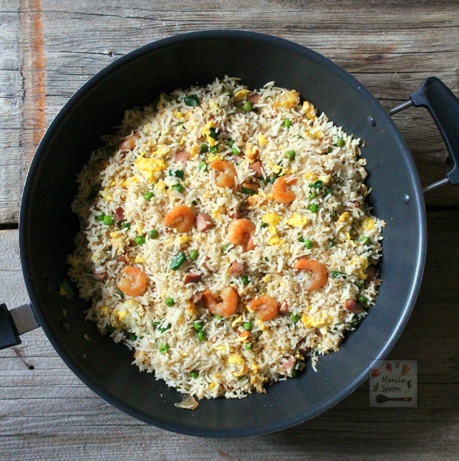 Easy and yummy way to make your favorite take-away Chinese Special Fried Rice. You can also tweak the flavoring to your taste. | Manilaspoon.com