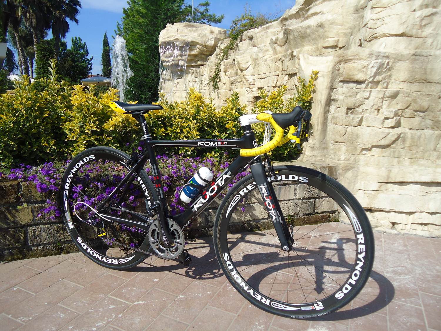 Pedalare Verso il Cielo: Test Bike: Kuota Kom Evo.
