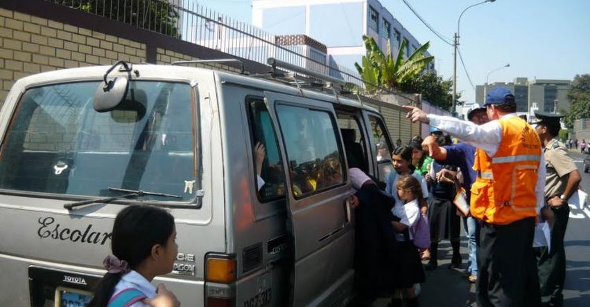 Padres de Familia pueden negociar con movilidades escolares compensación por días no trabajados Padres de Familia pueden negociar con movilidades escolares compensación por días no trabajados