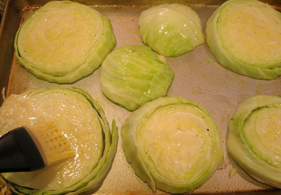 Garlic Rubbed Roasted Cabbage Steaks COOKING GUIDE
