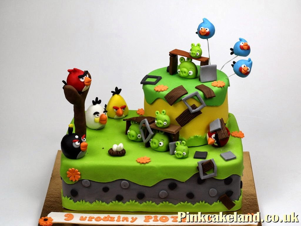 Angry Birds Cake, London