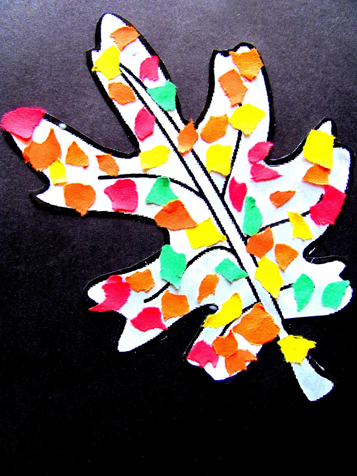 colormehappy Colorful fall leaves A fun art project