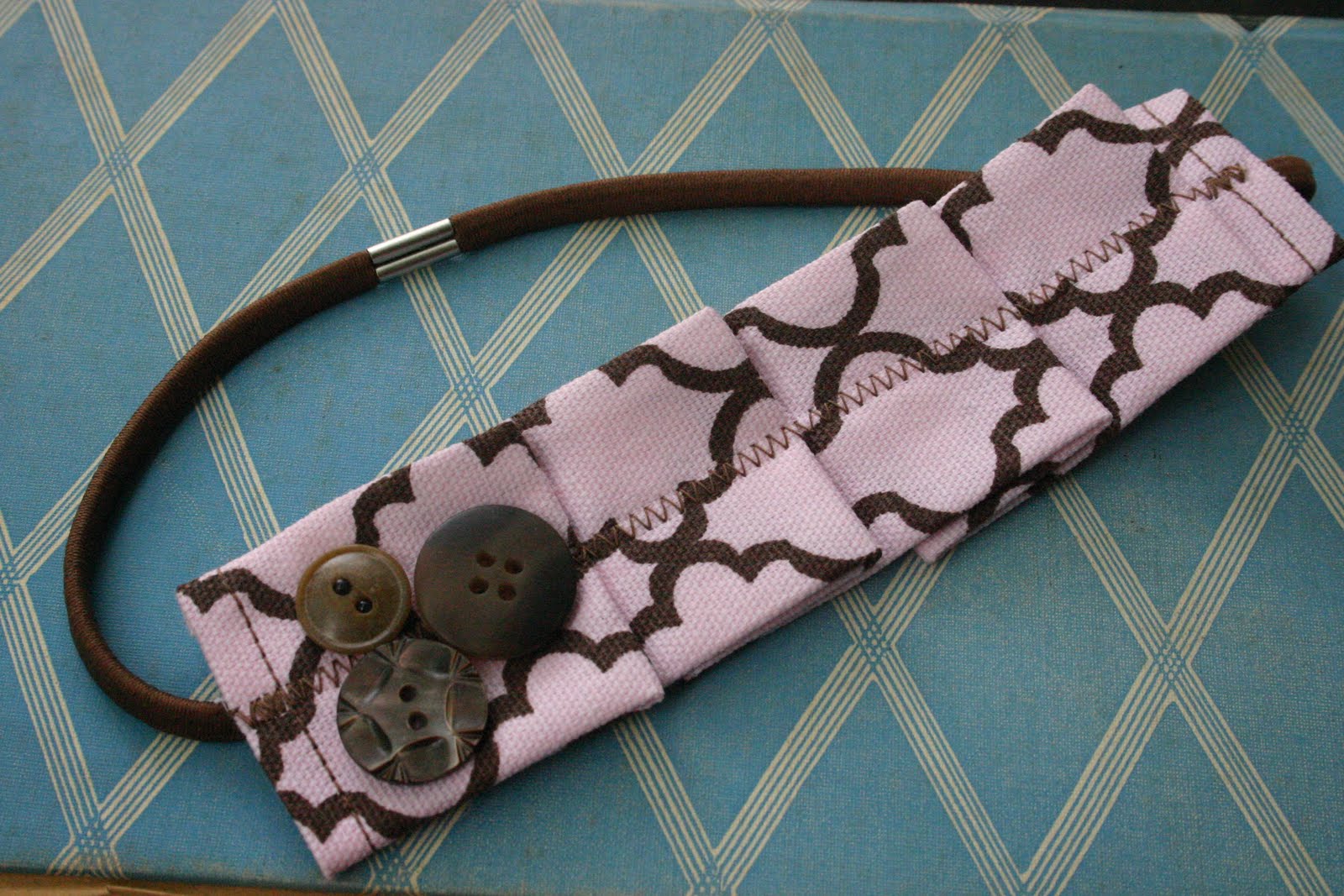 Claudie Belle Designs Pleated Headband Tutorial