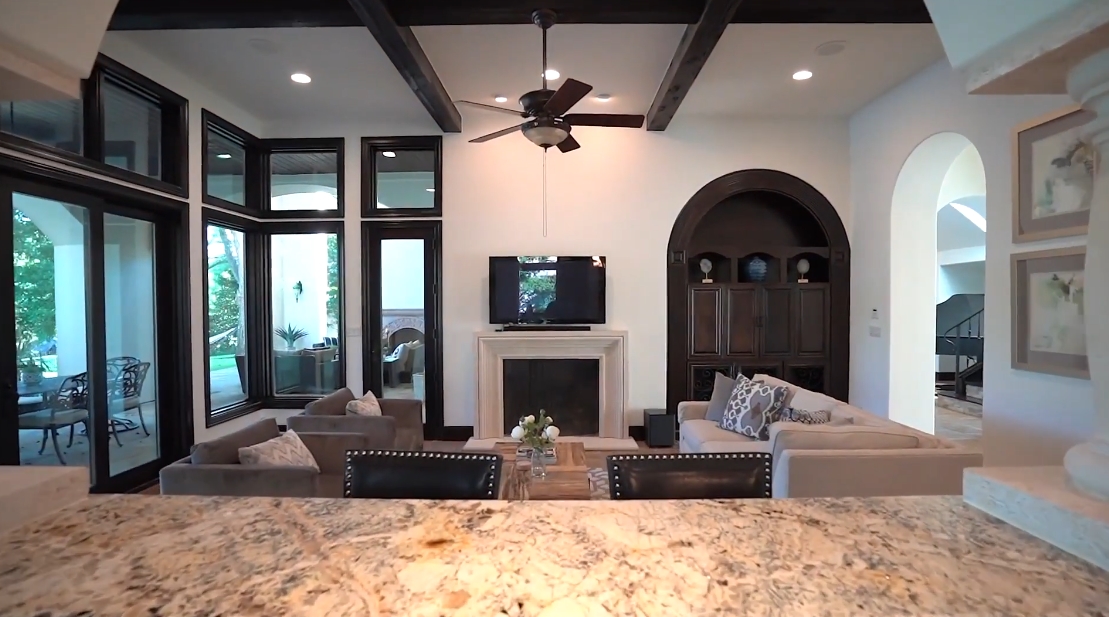 Tour Lake Austin Waterfront Modern Classic Home vs. 25 Interior Design Photos