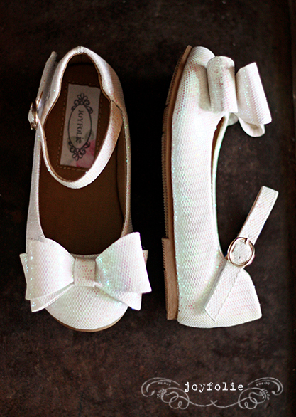 http://joyfolie.com/shoes/miriam-in-white