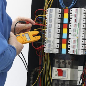 Commercial emergency electrician Windsor Ontario 226 783 4016