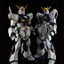 MG 1/100 nu Gundam and Ver. Ka comparison