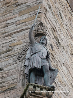 Estatua de William Wallace en el monumento Estatua de William Wallace en el monumento
