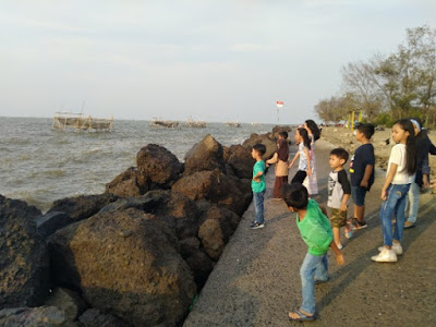 Pantai Marina di Semarang 