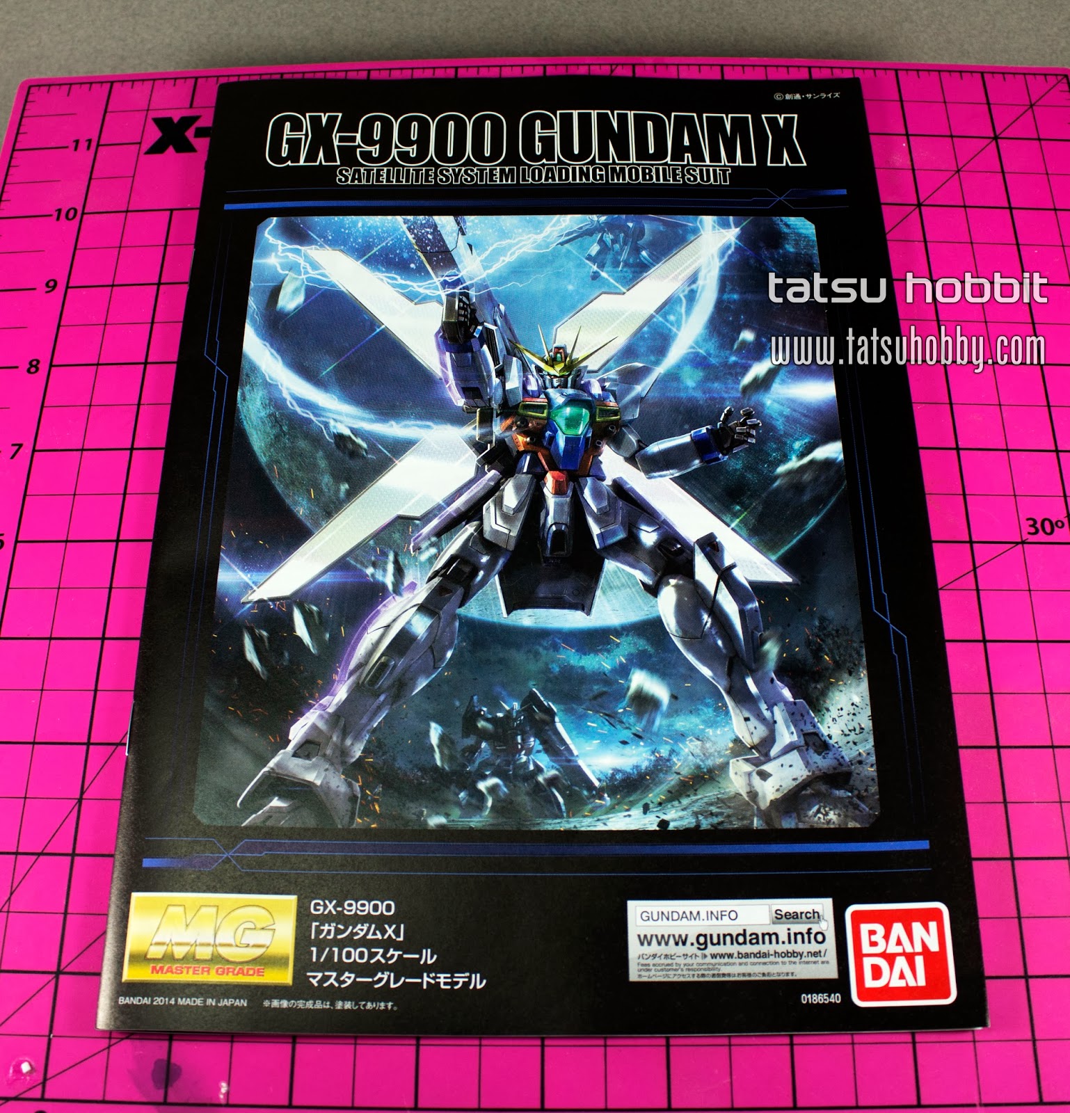 Tatsuhobbit: Master Grade Gundam X Unboxing
