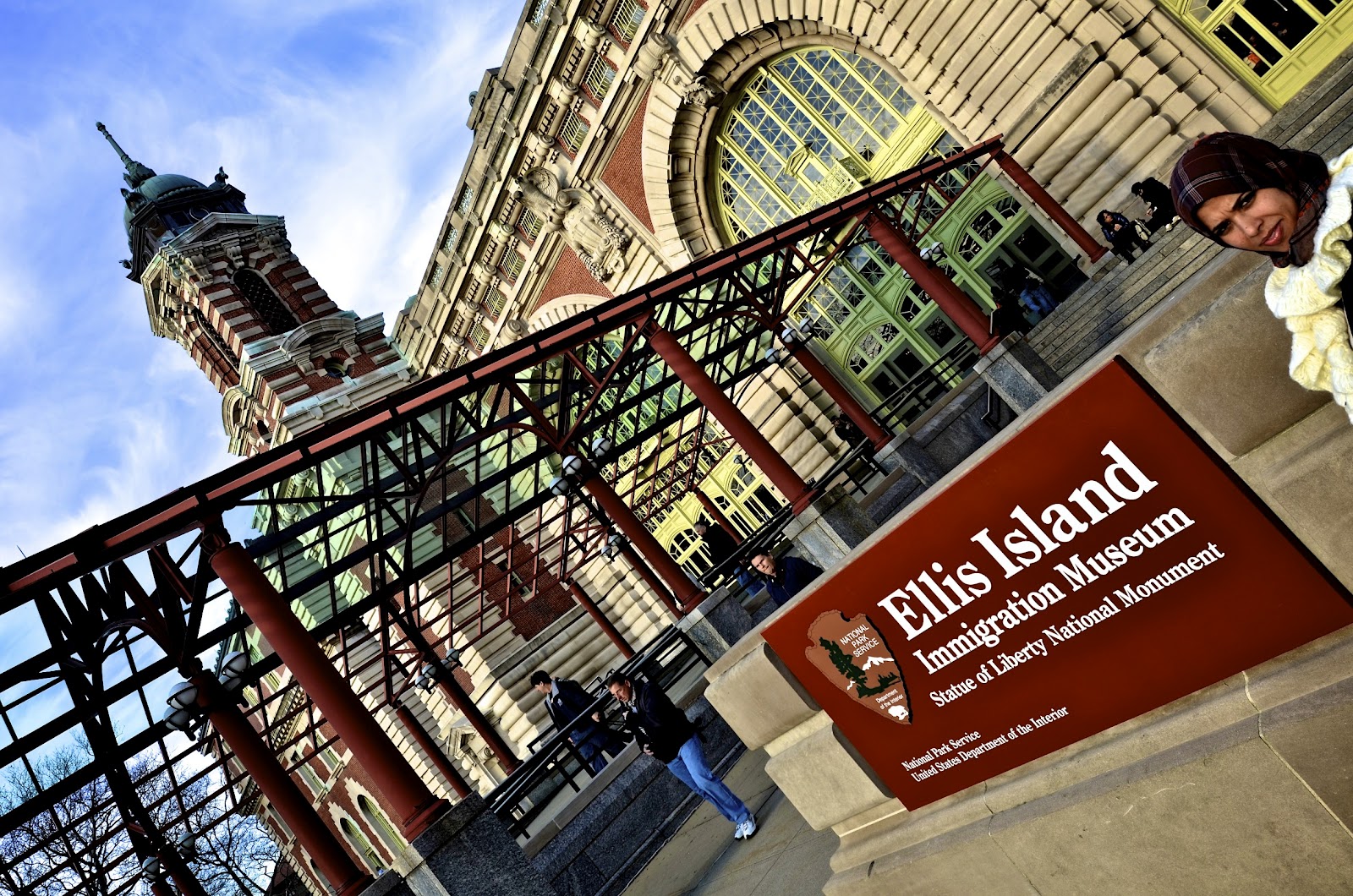 Life Around Us New York THE ELLIS ISLAND IMMIGRATION MUSEUM