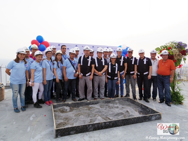 New San Jose Builders Victoria de Manila 2 Topping-Off Ceremony 