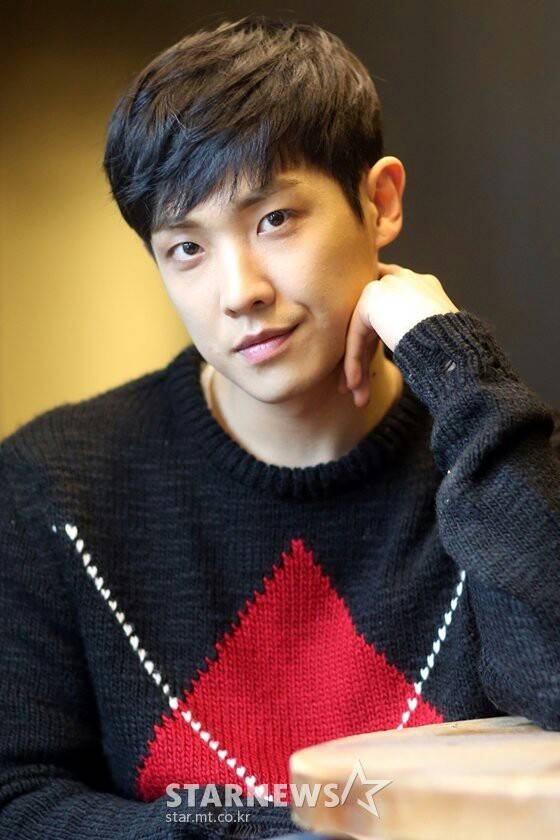 [RUMOR] Lee Joon Dikabarkan Bunuh Diri Saat Wamil. Agensi