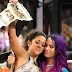 Sasha Banks e Bayley são as primeiras WWE Women's Tag Team Champions