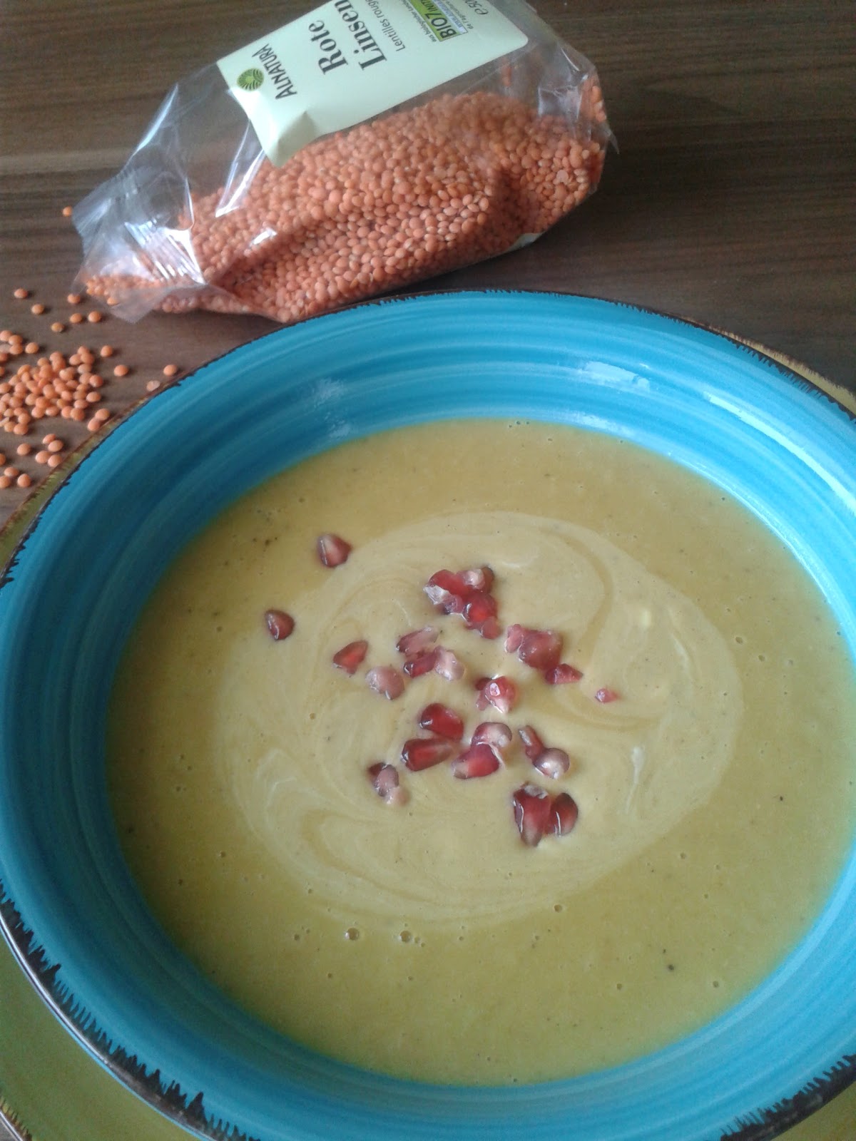 Linsen-Orangen-Suppe mit Curry