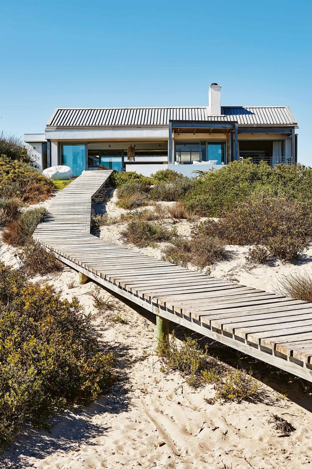 decordemon Stunning beach house in Cape Town, South Africa