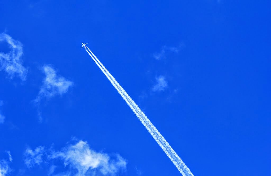 The Aviation Business Why do Jets leave smoke trail?