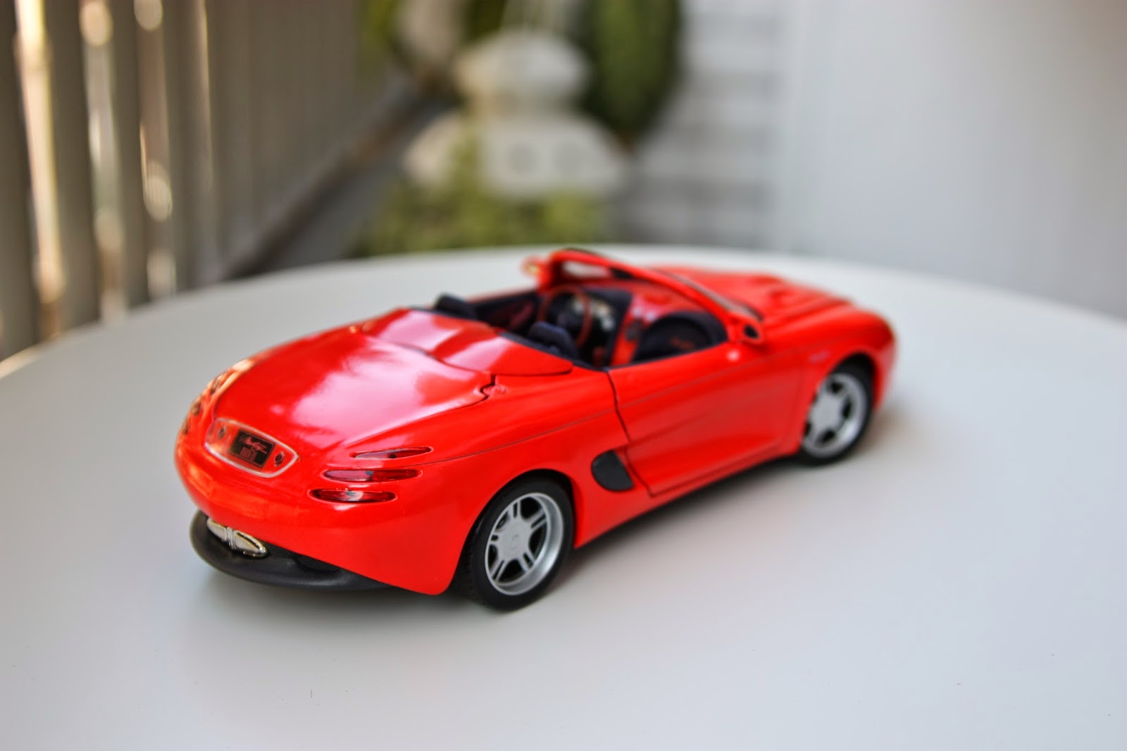1/18 Maisto Ford Mustang Mach III Concept