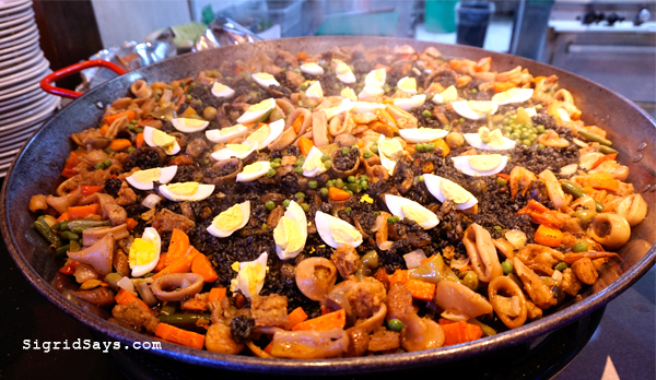 L'Fisher Hotel buffet - Bacolod restaurants - L'Fisher Hotel Bacolod - eat all you can buffet - L'Fisher Hotel Bacolod buffet price - Bacolod hotels - Bacolod blogger - Bacolod lifestyle blogger - seafood paella