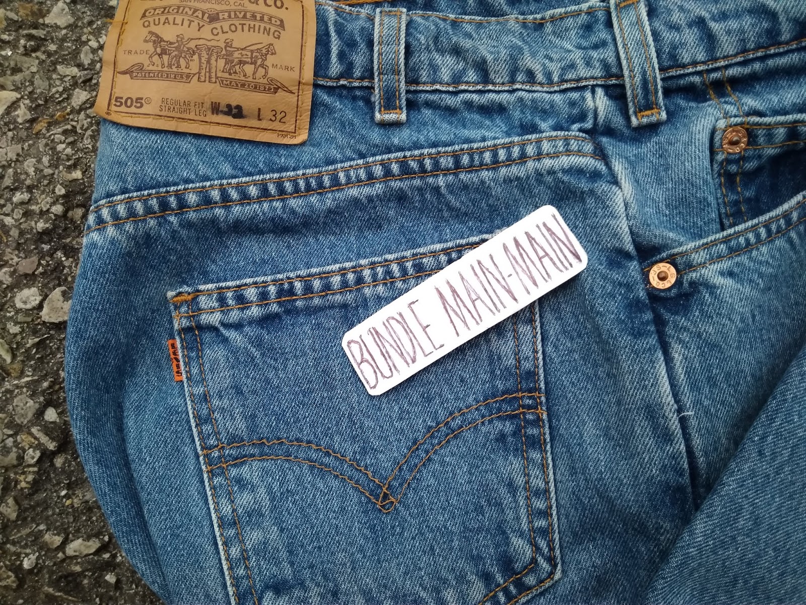 levis 501 orange tab