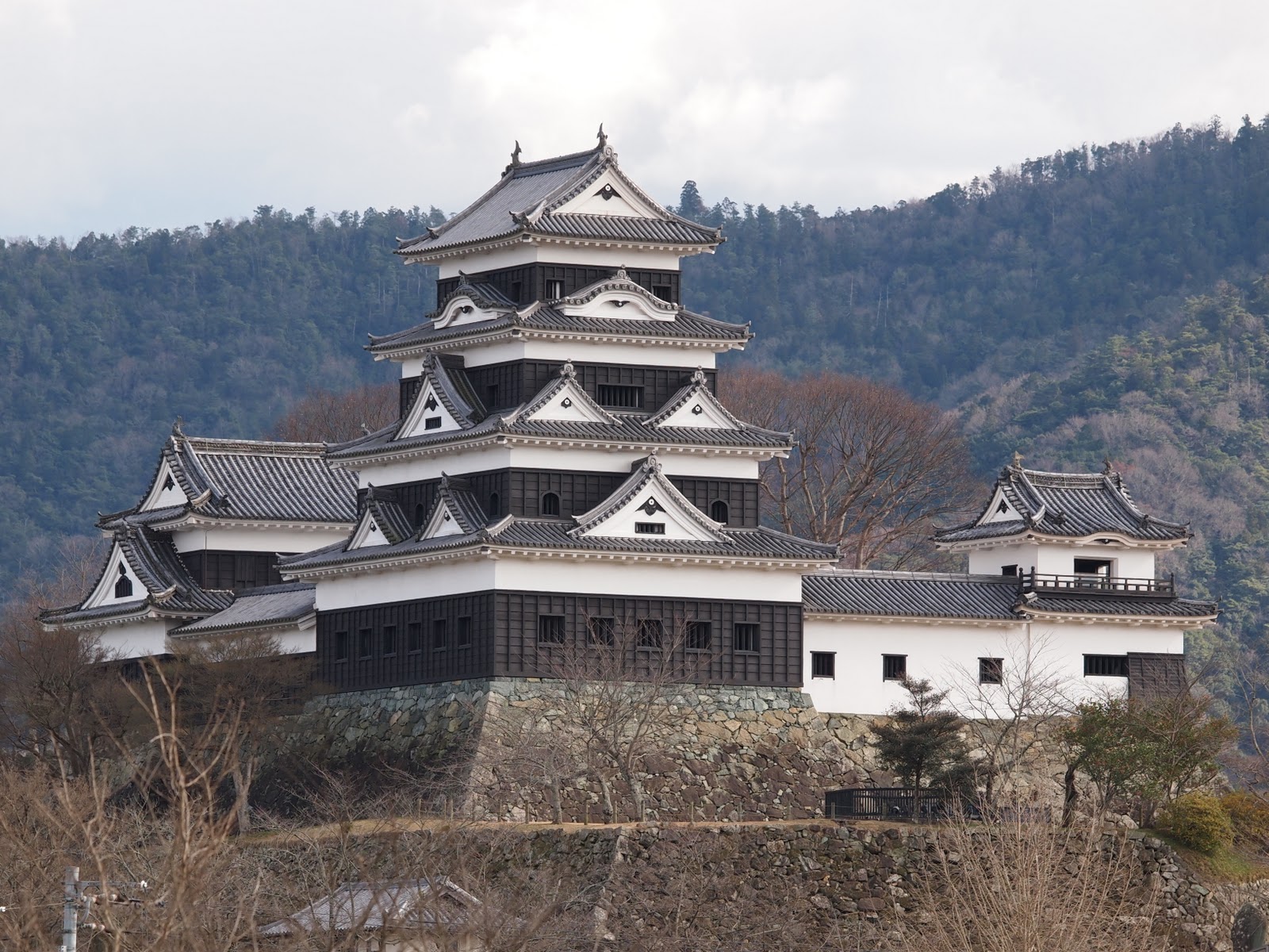 大洲城 Ōzu Castle JapaneseClass.jp