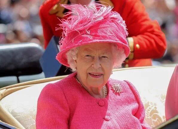 Queen Elizabeth II, Prince Andrew and Sarah Ferguson, Duchess of York attended the 4th day of the Royal Ascot