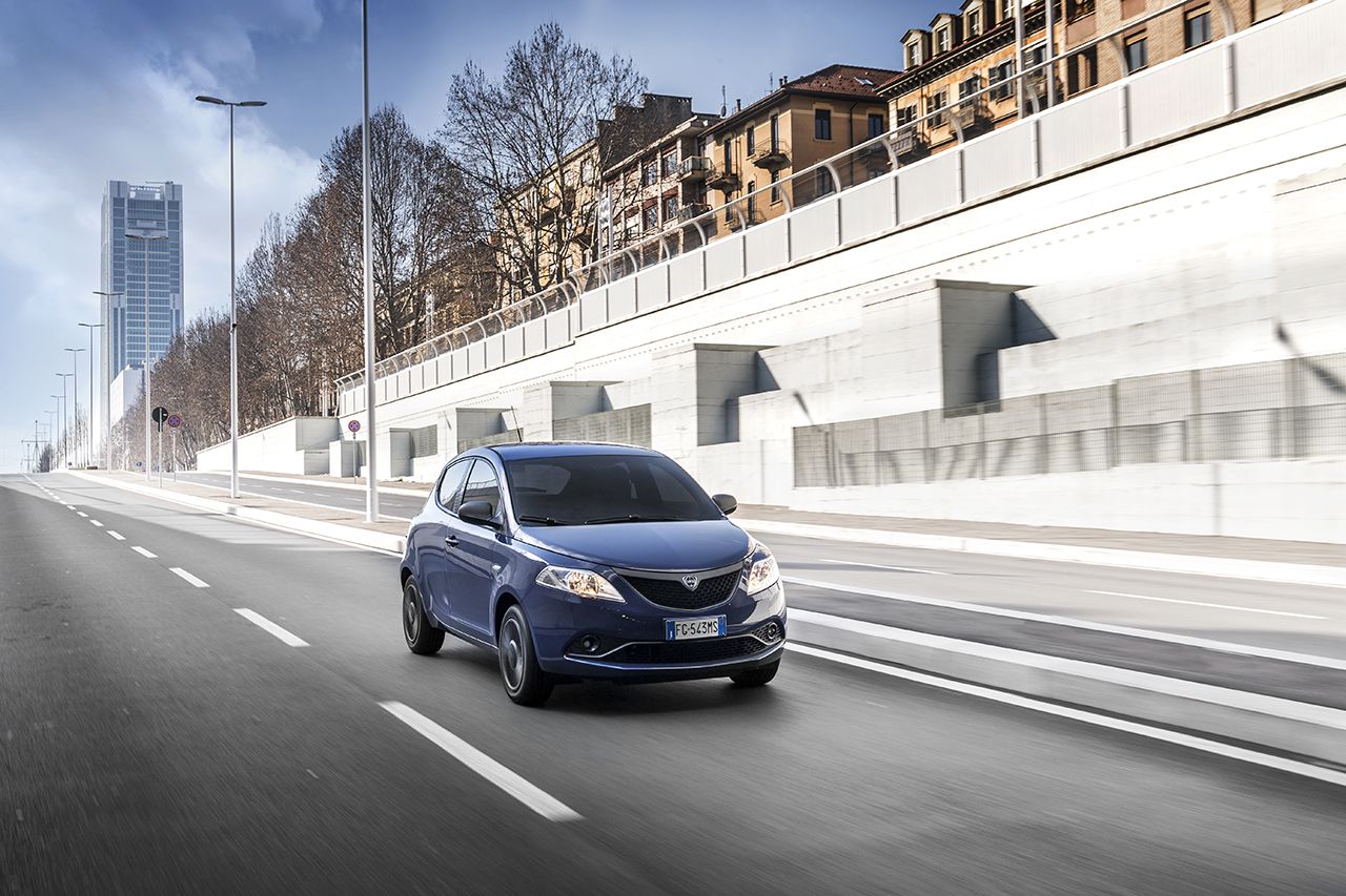 170302_Lancia_Ypsilon-Unyca_03.jpg