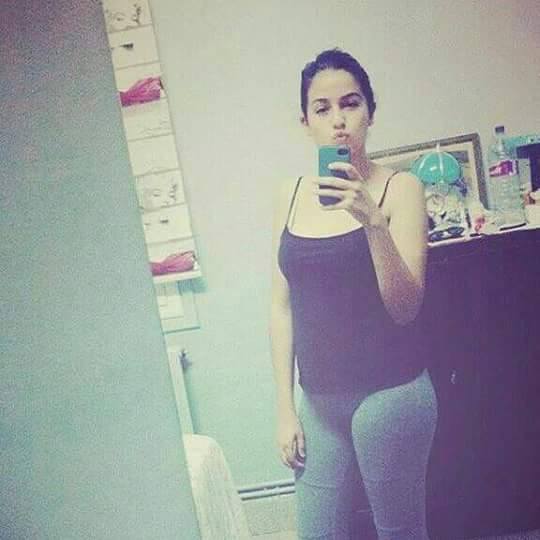 صورة بنت تتصور فى المراية بطريقة مثيرة مدونة المعلوماات الجديدة صورة بنت تتصور فى المراية بطريقة مثيرة مدونة المعلوماات الجديدة