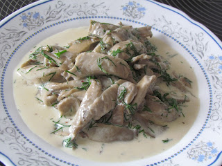 Ciuperci pleurotus cu smantana si usturoi / Pleurotus with cream and garlic
