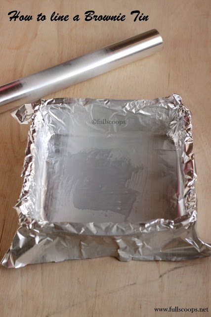 How to line a Brownie Tin