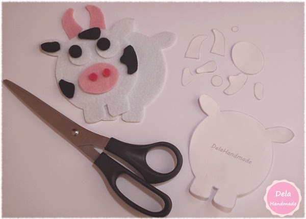 <img data-cke-saved-src=