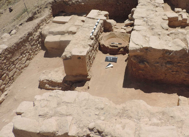 Important data from excavations at Kouklia-Palaipaphos Important data from excavations at Kouklia-Palaipaphos