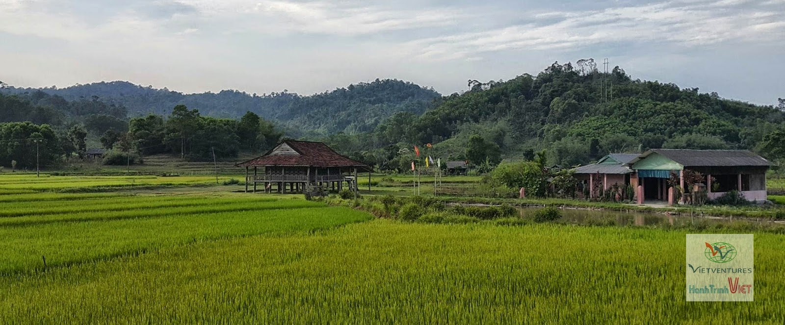Du lịch công đồng thôn Aka1, Xã A Roàng