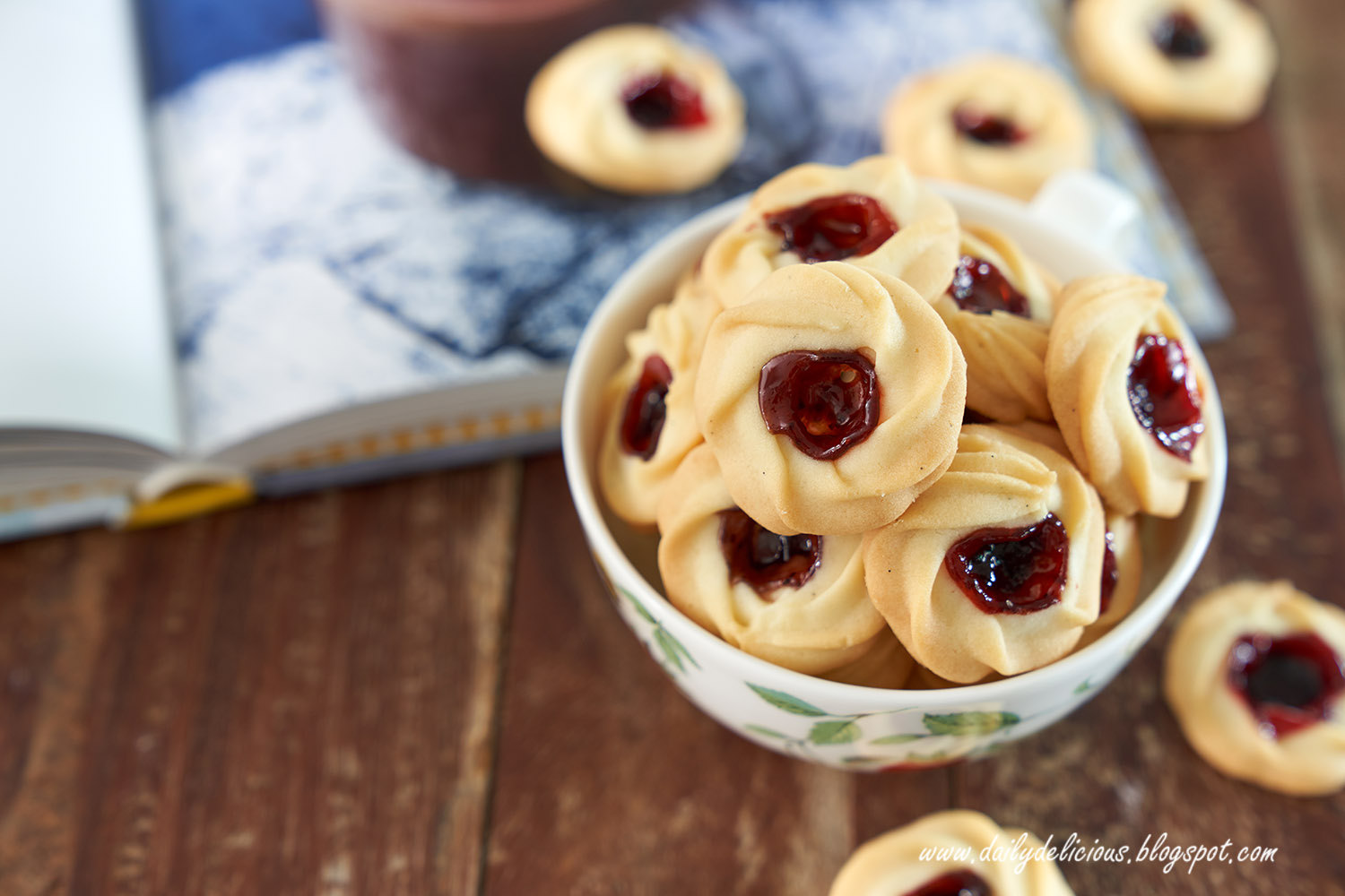 dailydelicious Jam Cookies Old time sweet