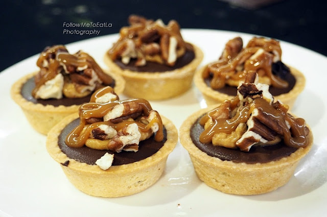  Pic’s Nutty Whittakers Tarts 