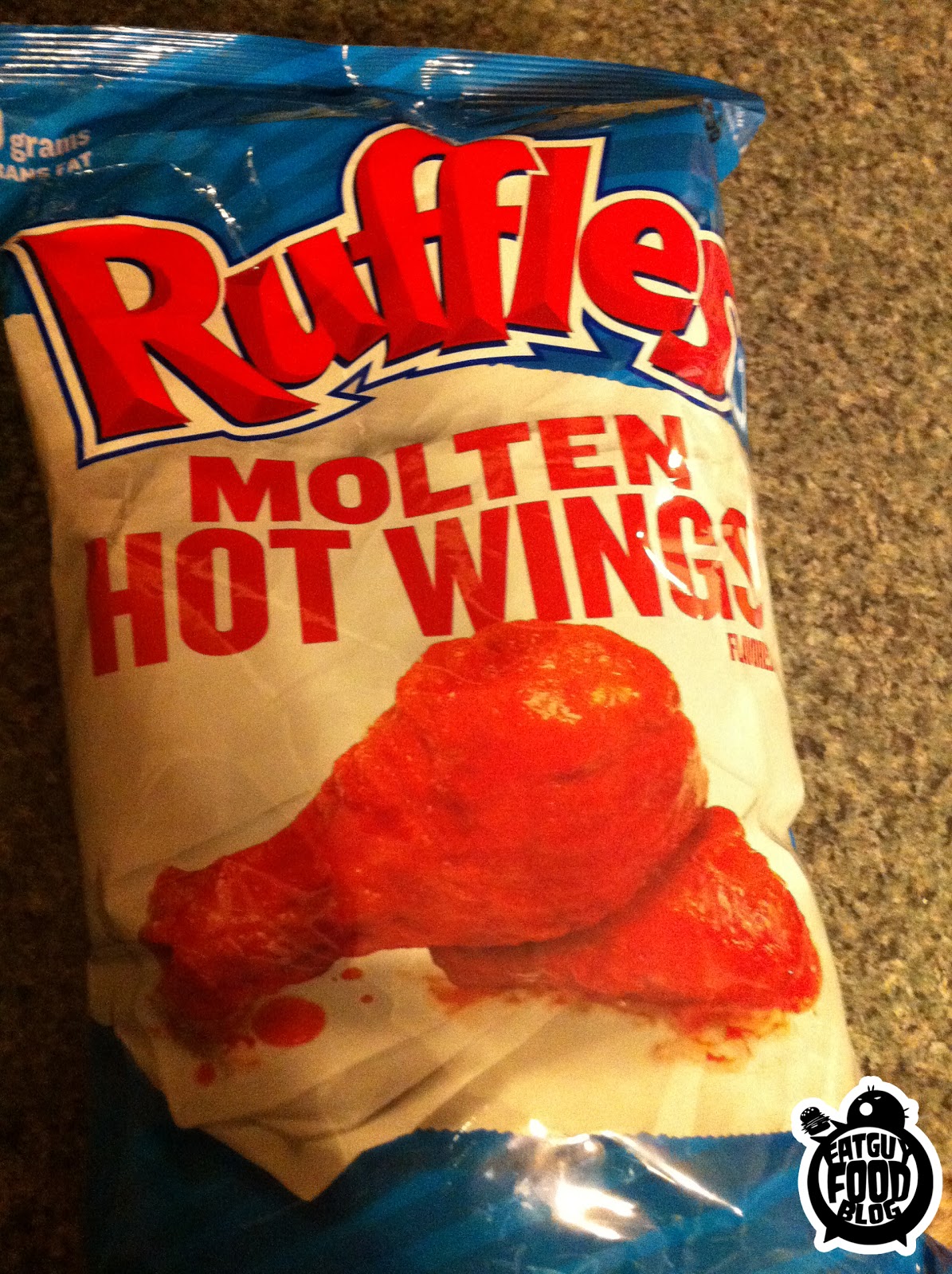 FATGUYFOODBLOG New Ruffles flavors in a three way dance. Who wins???