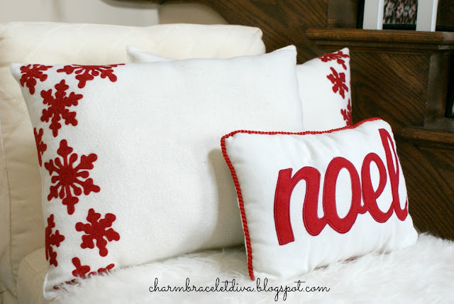 DIY red felt snowflake Christmas pillow from Target placemat