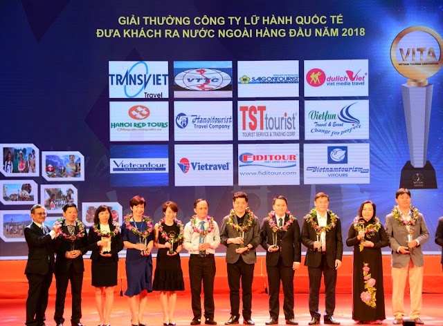TST Tourist tiếp tục đạt "Top 10 doanh nghiệp lữ hành Việt Nam" năm 2018