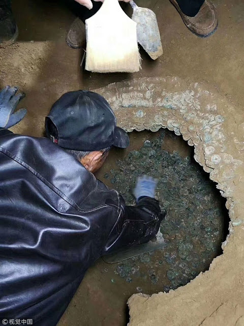 Ancient coins weighing 460 kg found in Shaanxi Ancient coins weighing 460 kg found in Shaanxi