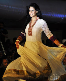 Mona Singh mms, age, hot, married, husband, death, husband name, new show, marriage, video, movies and tv shows, boyfriend, and vidyut jamwal, marriage photos, family, photos, images, instagram, wiki Mona Singh mms, age, hot, married, husband, death, husband name, new show, marriage, video, movies and tv shows, boyfriend, and vidyut jamwal, marriage photos, family, photos, images, instagram, wiki