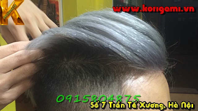 HỌC NHUỘM TÓC MÀU KHÓI BẠC TRONG SUỐT KHÔNG ÁM VÀNG