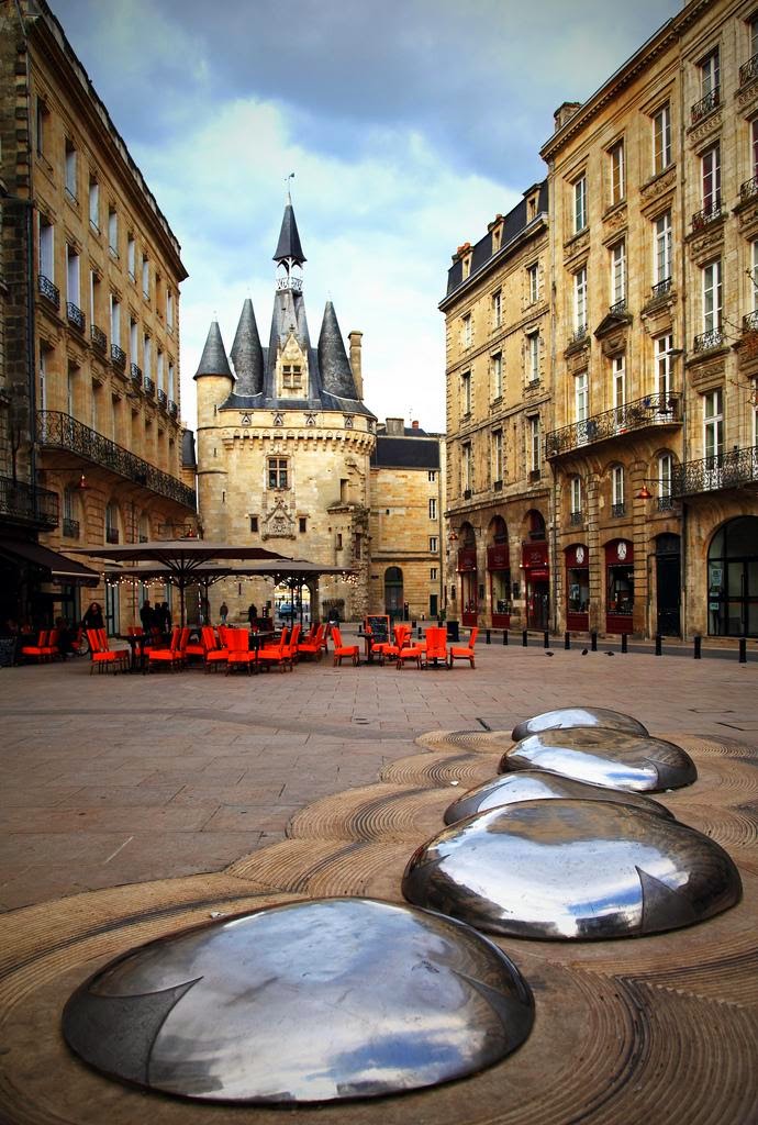 10 Hottest Summer Destinations In Europe | Porte Cailhau, Bordeaux, France 10 Hottest Summer Destinations In Europe | Porte Cailhau, Bordeaux, France