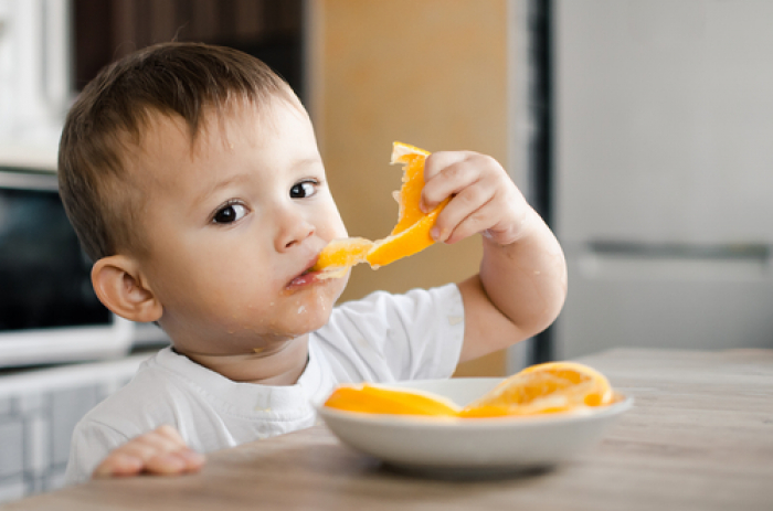 Có nên cho trẻ ăn bốc - Tầm quan trọng của việc ăn bốc đối với trẻ nhỏ