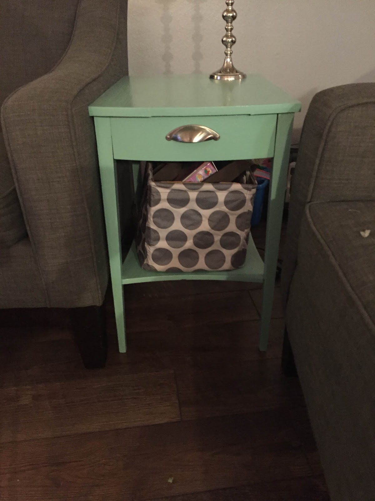 Side Table Makeover with Valspar Chalk Finish Paint  Chalk paint colors,  Paint color chart, Valspar chalk paint