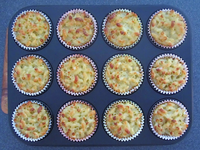 Maukas juustomakaronilaatikko muffinivuokaan