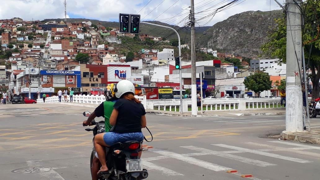 Jacobina: Mudanças geram fluidez no trânsito na Rua Francisco Rocha Pires